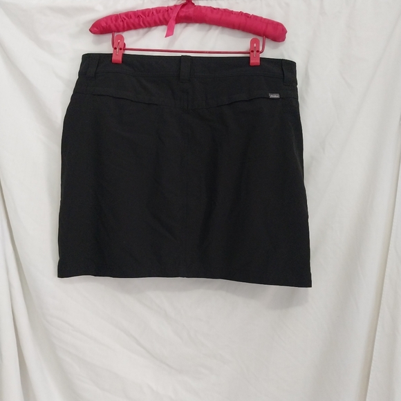 Eddie Bauer Womens size 14 Adventurer 2.0 Skort Black Lined Hiking Skirt Shorts - Picture 8 of 11